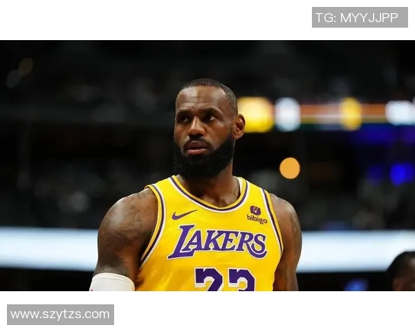 湖人外线手感冰冷，詹姆斯大喊“我们需要改变！”